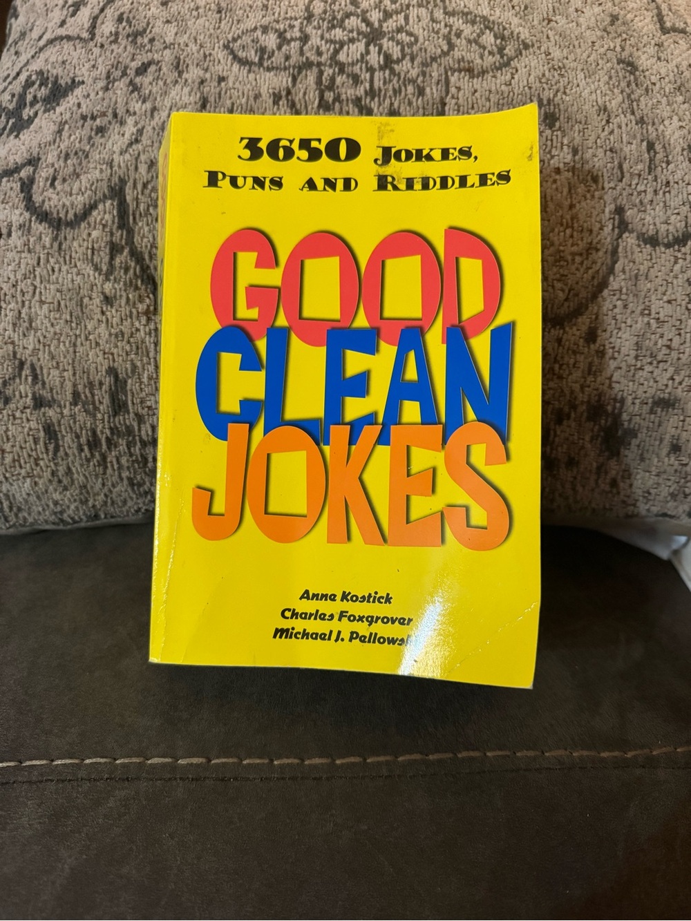 Good Clean Jokes Yellow Book